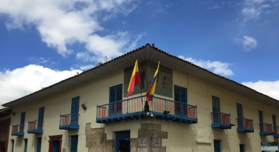 Casa de Los Comuneros mirando del piso hacia el balcón